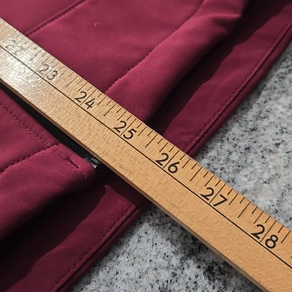 The North Face Men's Small Burgundy Full-Zip Softshell Windwall Jacket Unisex